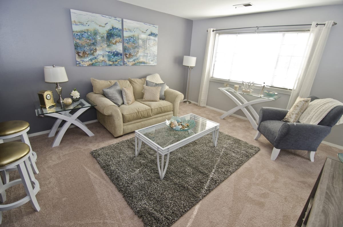 Photos and Video of Arbor Glen Apartments in East Lansing, MI